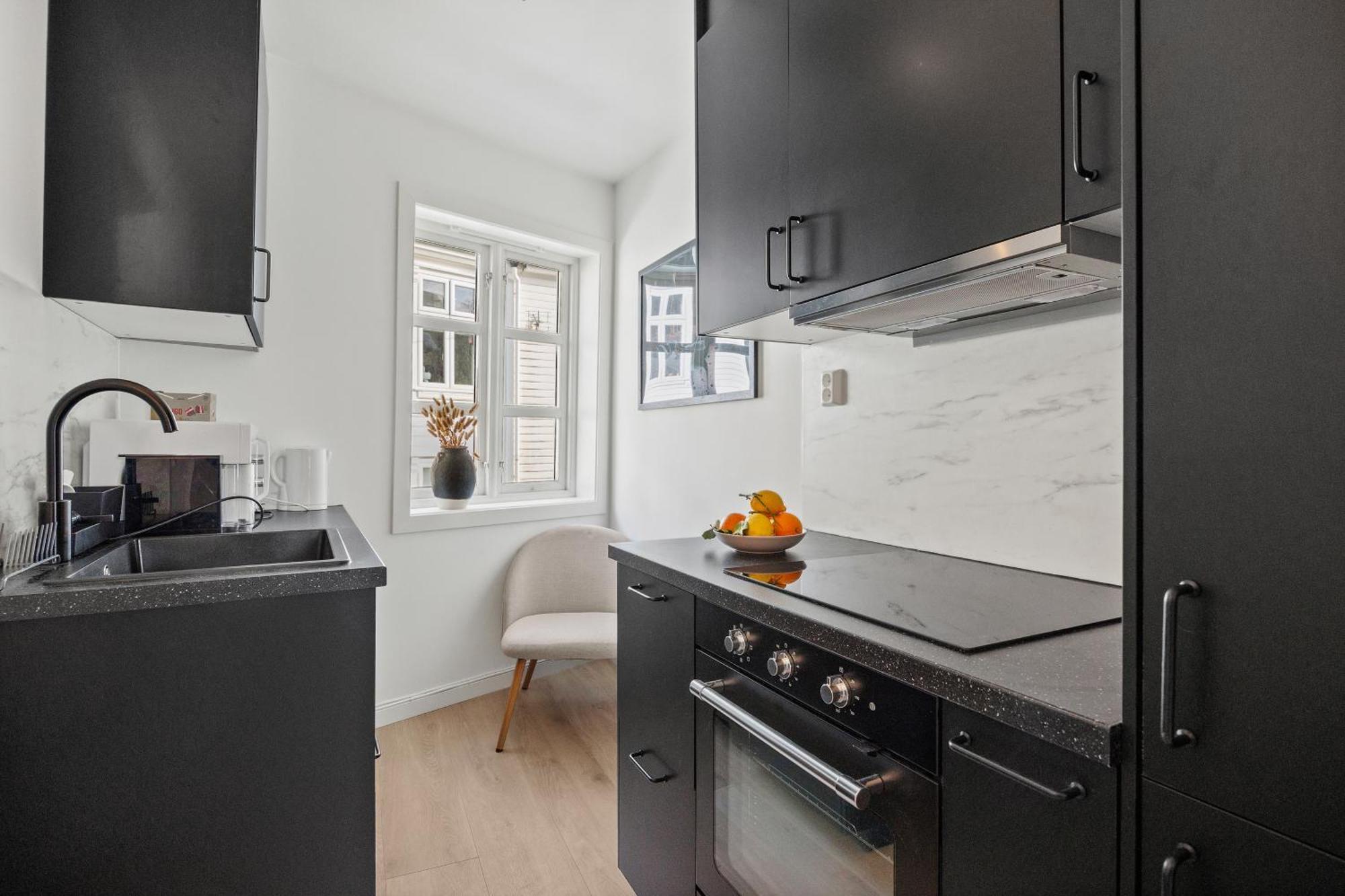 Homerentals Apartments - Behind Bryggen & Historic Cobblestone Streets - 2 Floor Renovated From February 2025 Bergen Exteriör bild
