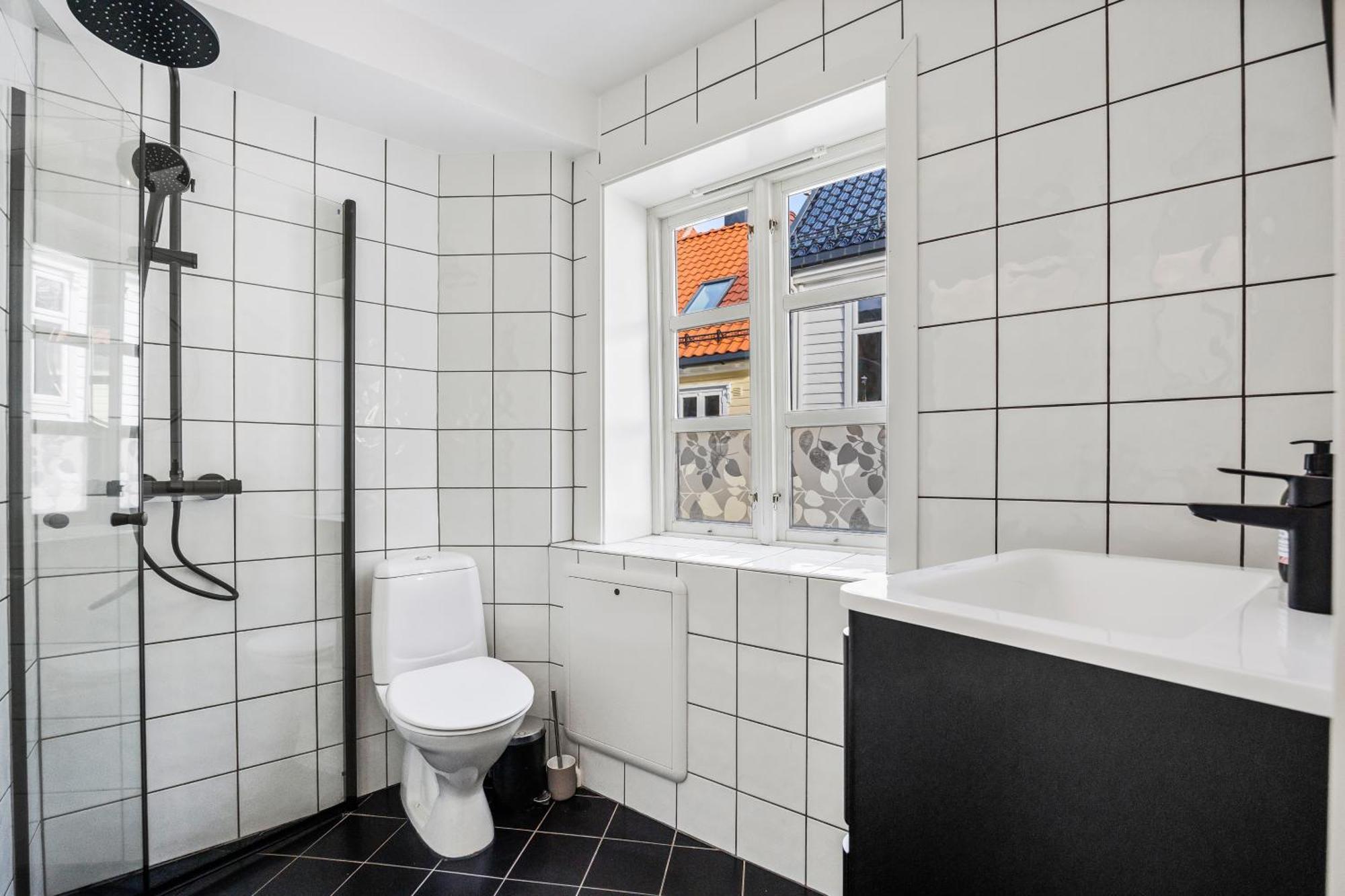 Homerentals Apartments - Behind Bryggen & Historic Cobblestone Streets - 2 Floor Renovated From February 2025 Bergen Exteriör bild